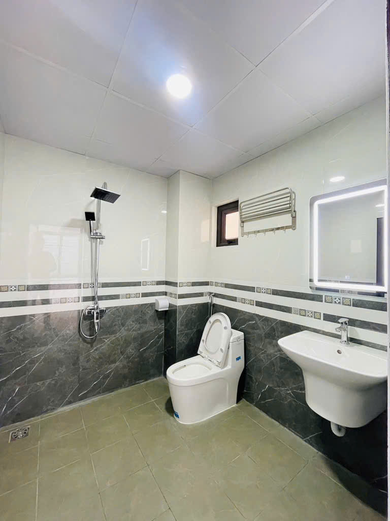 Bán Nhà Lĩnh Nam Xây Mới 32M 5 Tầng 4 Phòng Giá 4.93 Tỷ Sổ Đỏ - Ảnh 3
