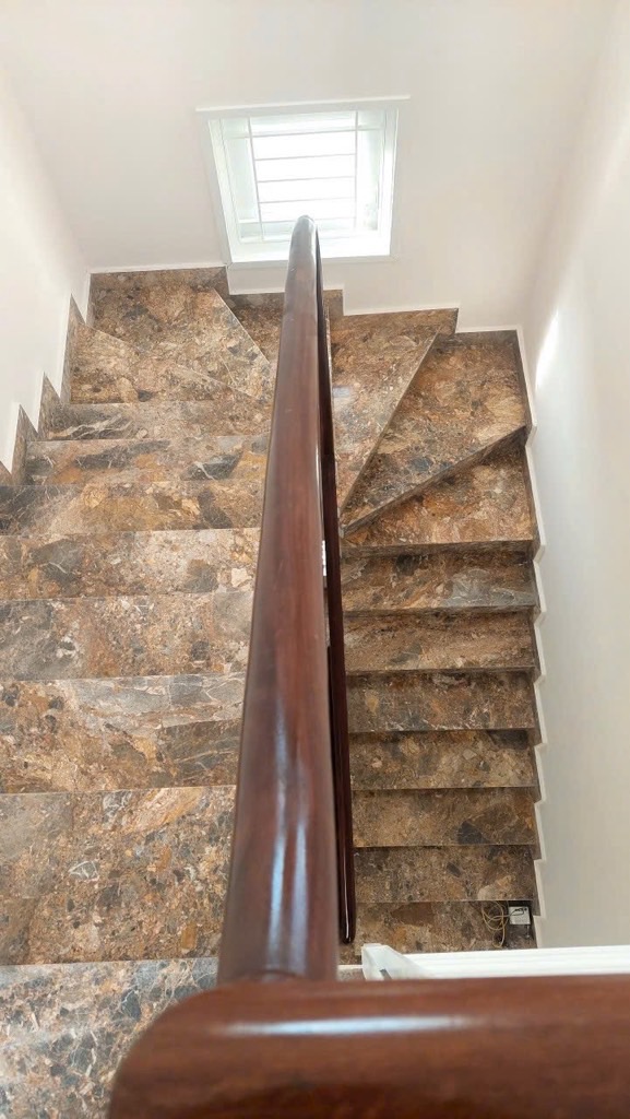 NhàBán 3 lầu MTKD  xe tải Lê Đức Thọ – đang cho thuê Khoán 360tr/năm - Ảnh 3