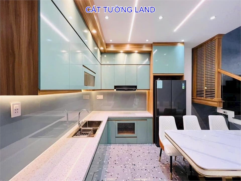 Bán nhà 4 Tầng -- Hẻm 6m Phan Huy Ích, P.14,  Gò Vấp -- Sát Kênh Tham Lương -- Chỉ 7.6 tỷ - Ảnh 2