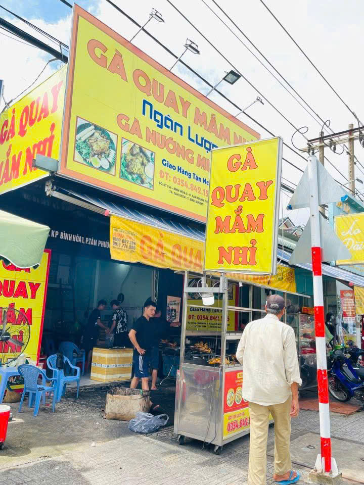SANG NHƯỢNG QUÁN GÀ QUAY TÂN PHƯỚC KHÁNH, TP TÂN UYÊN, BÌNH DƯƠNG - Ảnh 2
