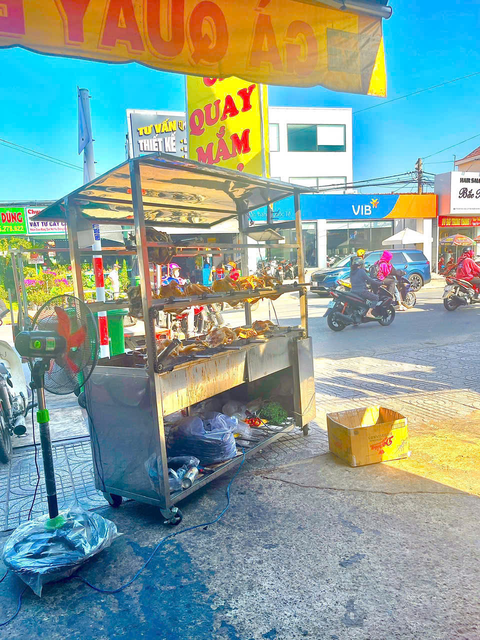 SANG NHƯỢNG QUÁN GÀ QUAY TÂN PHƯỚC KHÁNH, TP TÂN UYÊN, BÌNH DƯƠNG - Ảnh 1