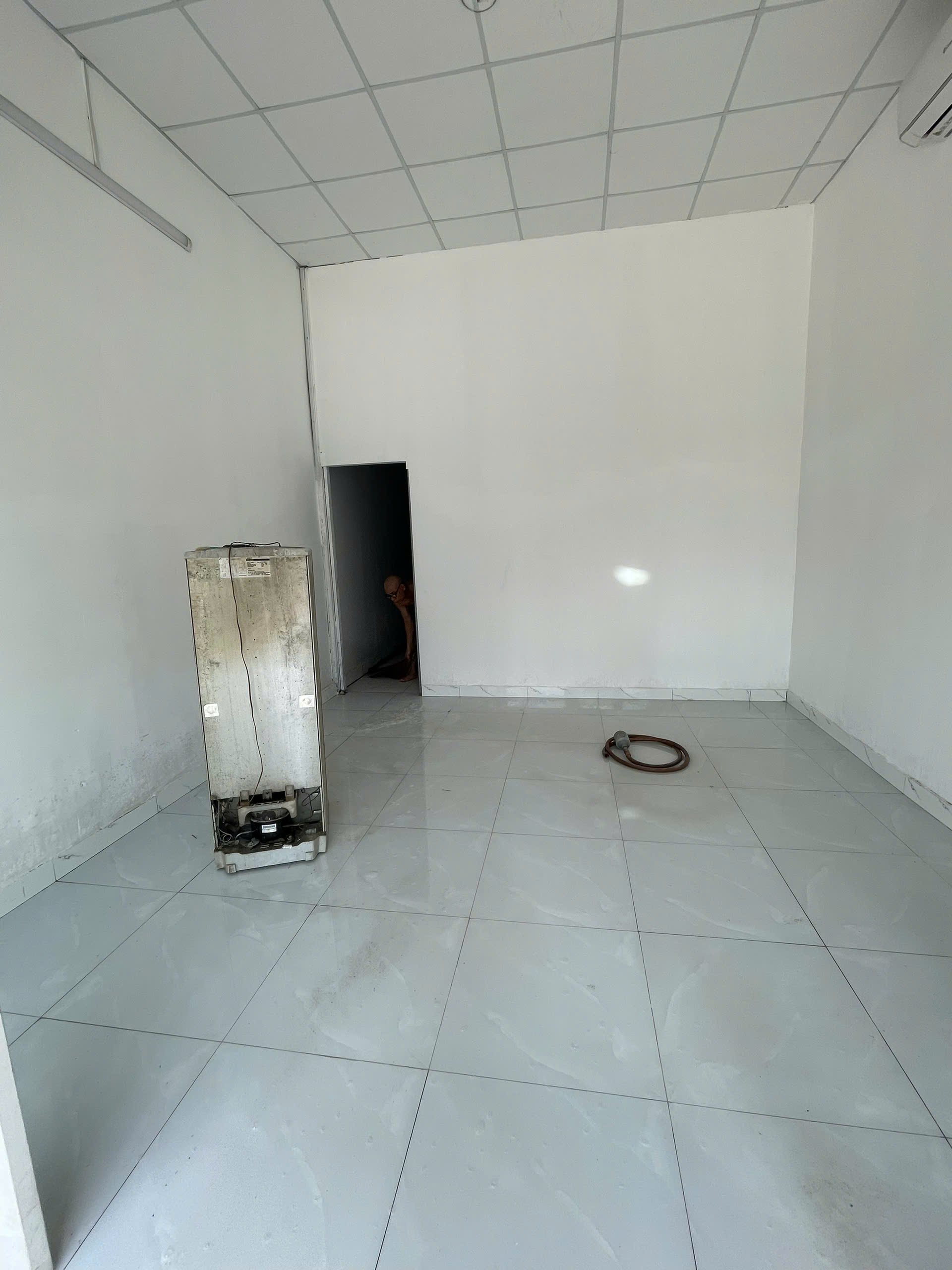 CHO THUÊ NHÀ NGUYÊN CĂN MẶT TIỀN ĐƯỜNG LỚN – QUẬN 12 - Ảnh 1