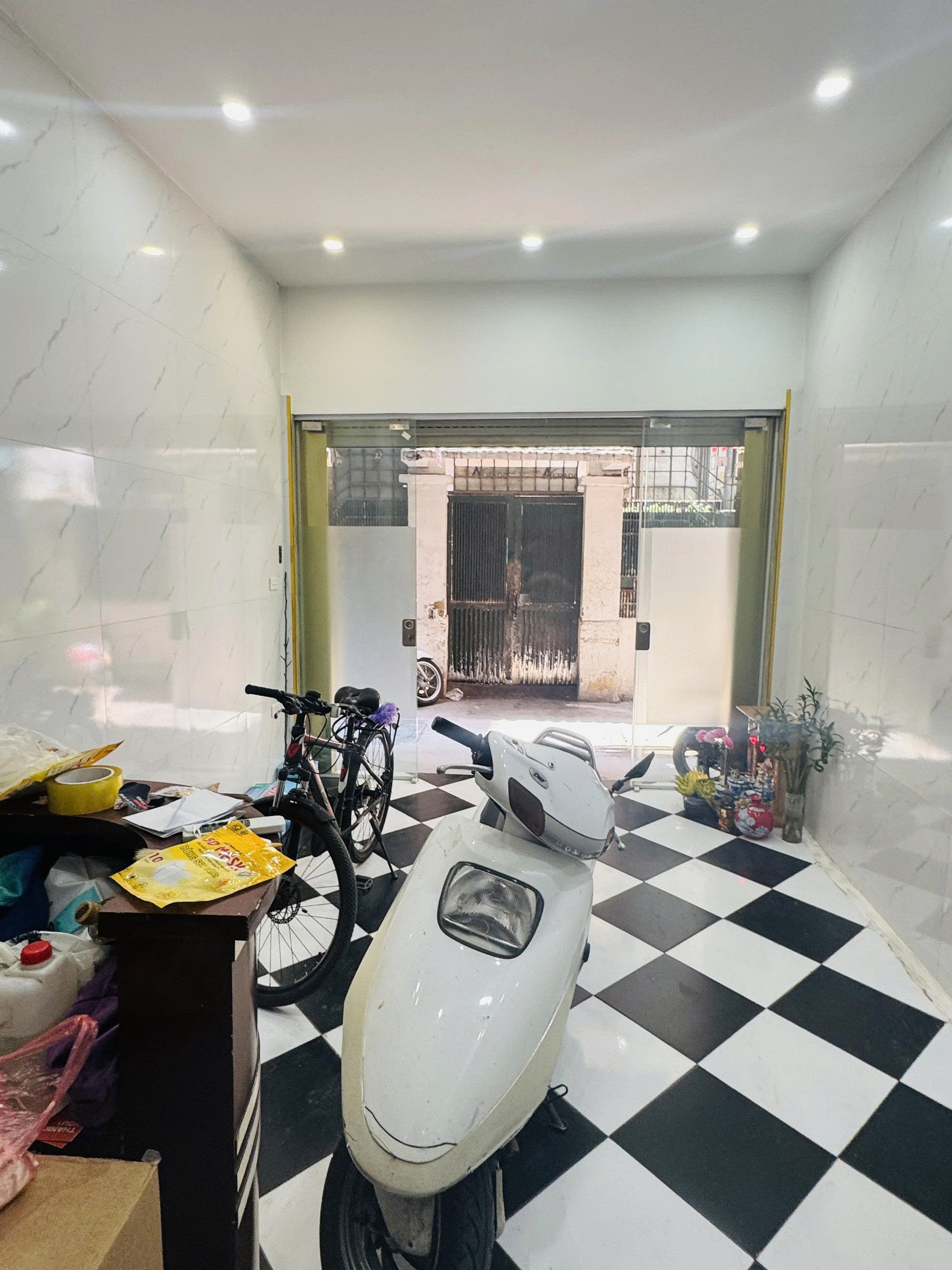 Bán Nhà Kim Mã 20/25m2. 4 tầng. mặt tiền 3.3m. giá 6.5 tỷ Ba Đình Hà Nội - Ảnh chính