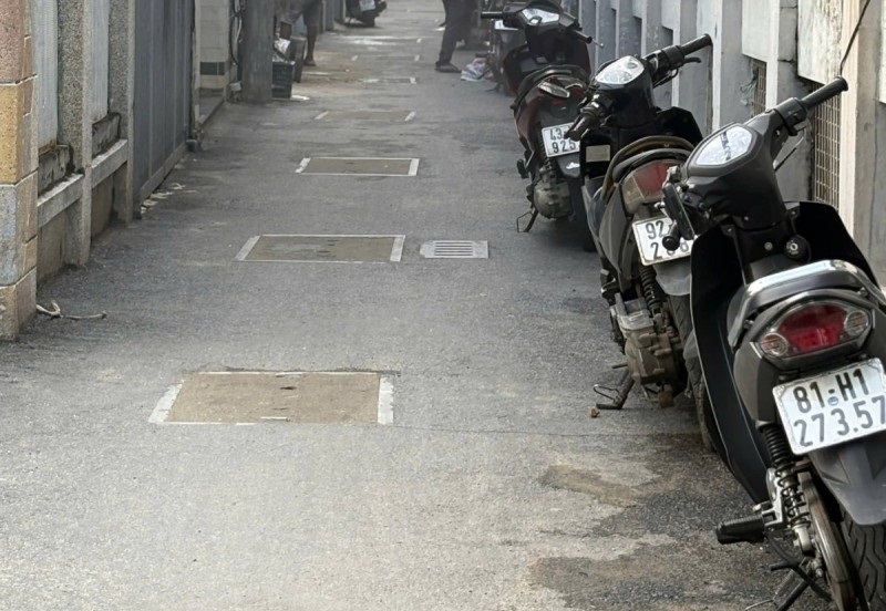 ♪ Nhà Kiệt gần MT Hải Phòng, khu Bệnh Viện, 100m2, ngang 8m, 3 tỷ - Ảnh 1
