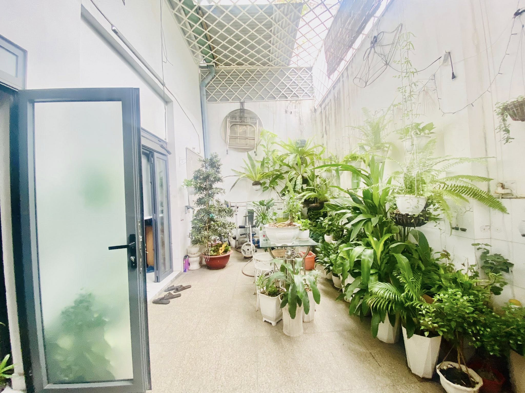 Bán nhà Mặt tiền Hiệp Bình, gần QL13 vào, ngay Vạn Phúc, 10x30m 2 tầng cũ,  sổ A4, 45 tỷ. - Ảnh 3