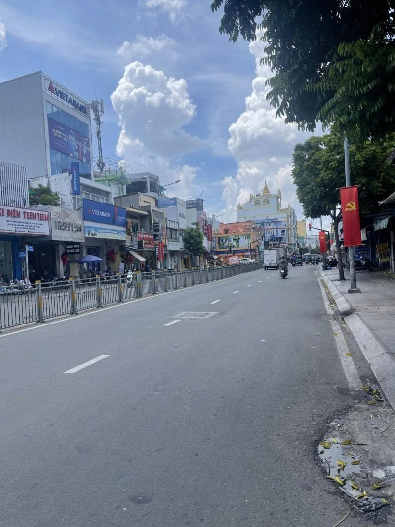 Bán nhà 2 Mặt tiền Lũy Bán Bích - ngay Hòa Bình, 4,1x16m, nở hậu 6,4m, 3 Tầng, 9,9 tỷ. - Ảnh chính