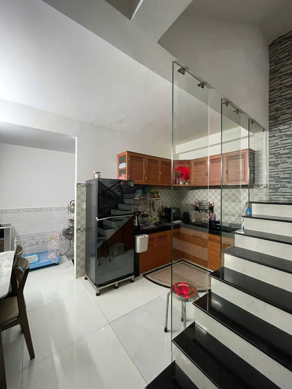 NHÀ MẶT TIỀN TRUNG MỸ TÂY 1 – Q.12 – KINH DOANH + THU NHẬP CHO THUÊ – GIÁ CHỈ 10 TỶ - Ảnh 2