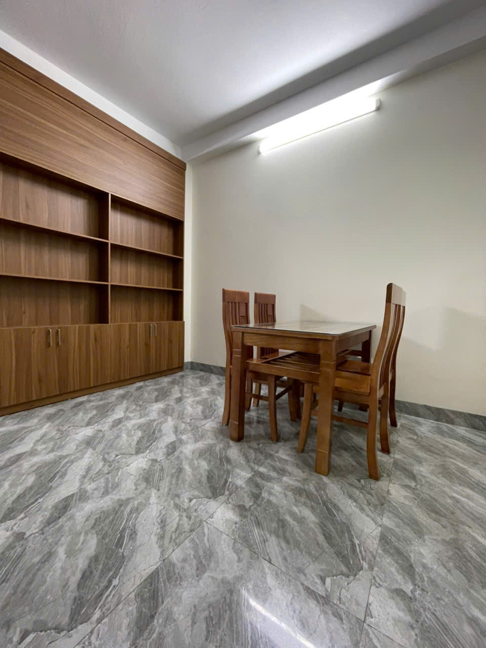 Chính chủ cho thuê căn hộ cao cấp Mới Xây tại Trung Hoà, Cầu Giấy - Ảnh 2