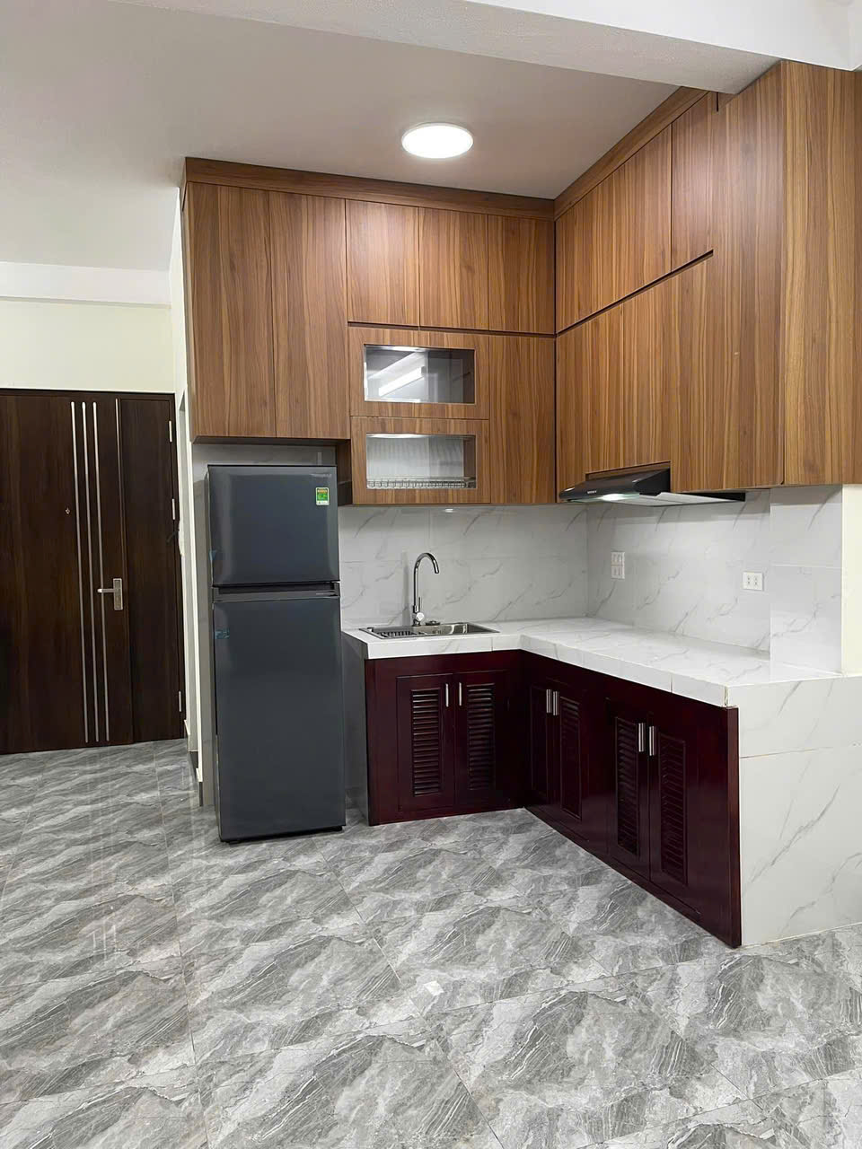 Chính chủ cho thuê căn hộ cao cấp Mới Xây tại Trung Hoà, Cầu Giấy - Ảnh 1