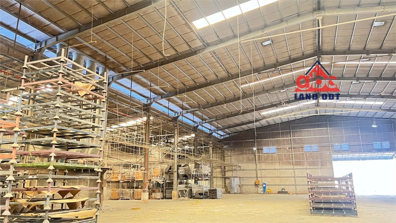 XT473 Xưởng sản xuất, kho lưu hàng hóa, khuôn viên độc lập bàn giao hoạt động liền - Ảnh 1