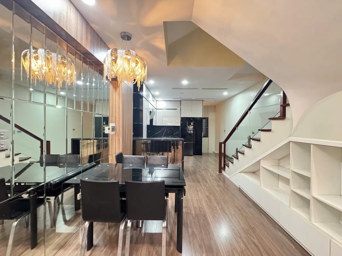 BÁN GẤP NHÀ NGỌC LÂM, LONG HIÊN 58M2 5 TẦNG DÂN XÂY, Ô TÔ VÀO NHÀ - NHỈNH 14 TỶ - Ảnh chính