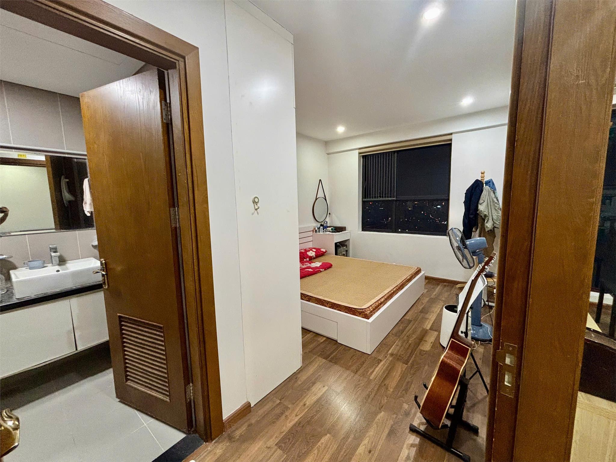 Duy nhất 1 căn giá 6 tỷ 1 GoldMark city liên hệ em để xem nhà 0368314111. - Ảnh 1