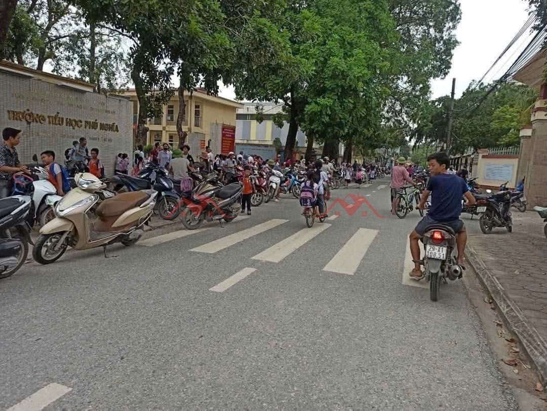 CHÍNH CHỦ BÁN LÔ ĐẤT ĐẸP 84,2M TẠI PHÚ NGHĨA-CHƯƠNG MỸ-HÀ NỘI - Ảnh 1