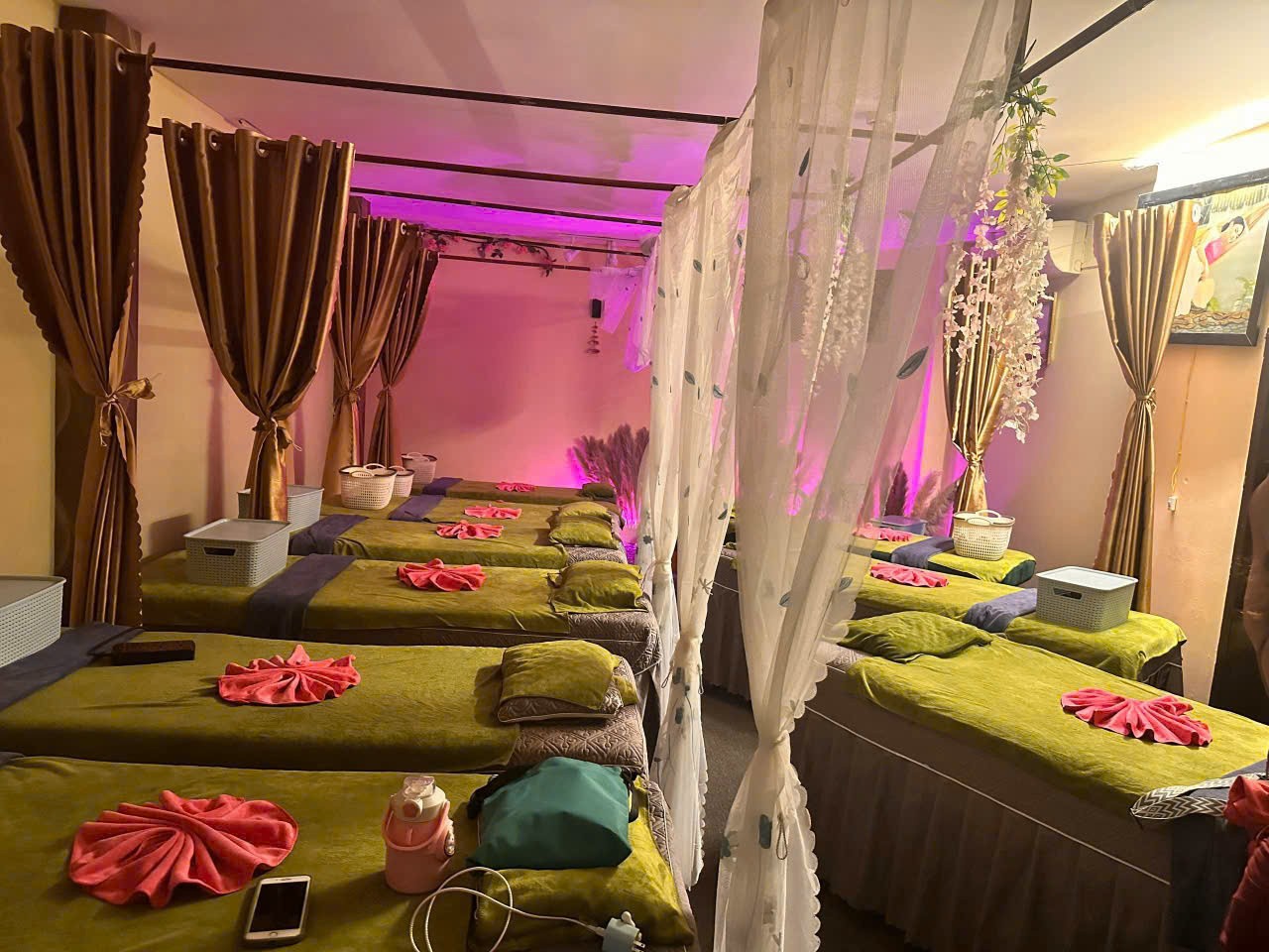 CHÍNH CHỦ CẦN SANG NHƯỢNG GẤP SPA Khu Phố Tây 96B Đường Trần Phú, Lộc Thọ, Nha Trang, Khánh Hòa - Ảnh 1