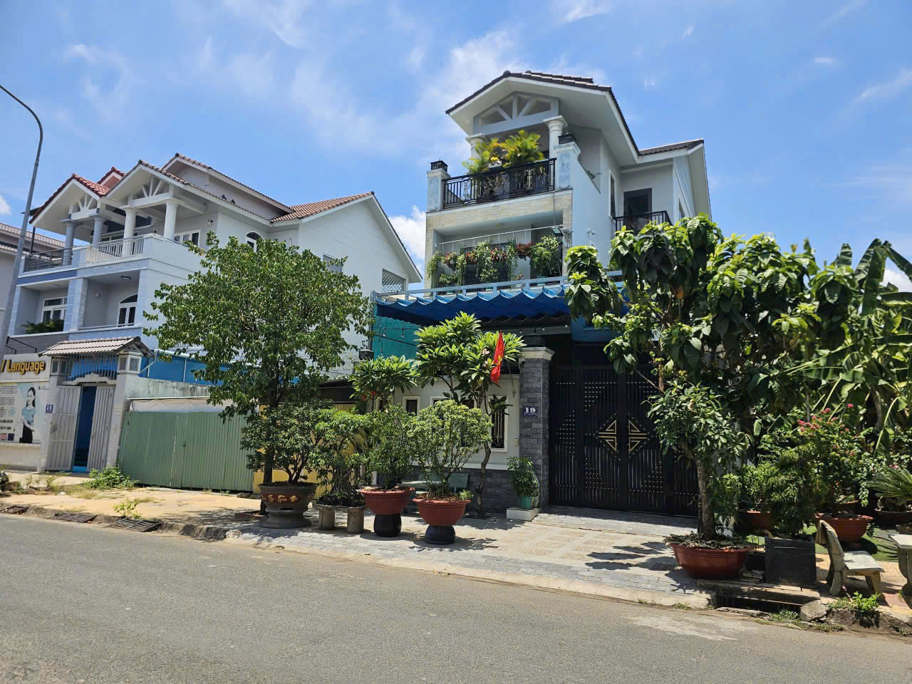 Chính Chủ Bán Mặt Tiền 20, P.Phước Long B, Q.9. DT: (8 x 20m), Chỉ 19 tỷ 500 Triệu, Tell: - Ảnh 1