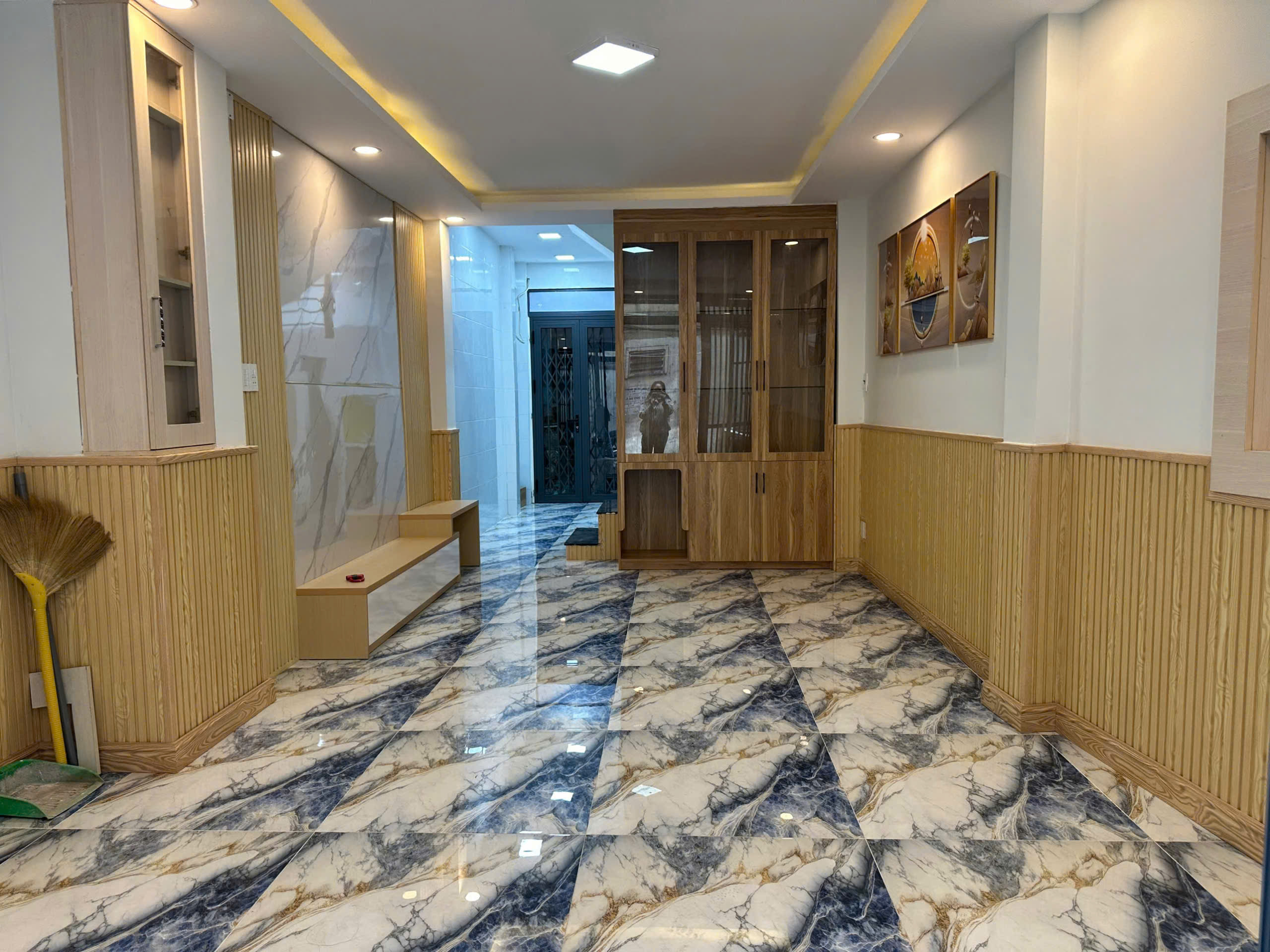Nhà mới 3 tầng Dương Bá Trạc, P2 Q8, Giá 5.48 tỷ - Ảnh chính