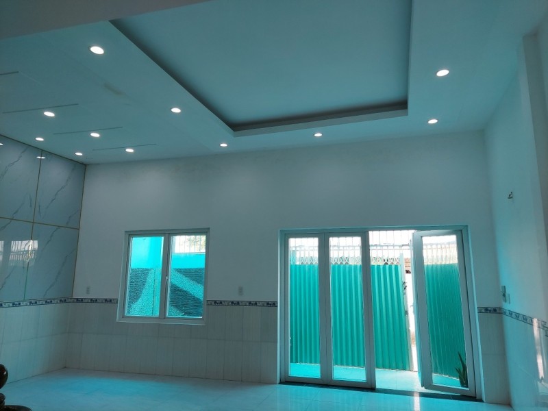 Bán nhà Đỗ Xuân Hợp, Phước Long TPMCM. DT 84m2, 2 tầng, 3PN, SH. Giá 6.69 tỷ. LH: 0933125879 - Ảnh chính