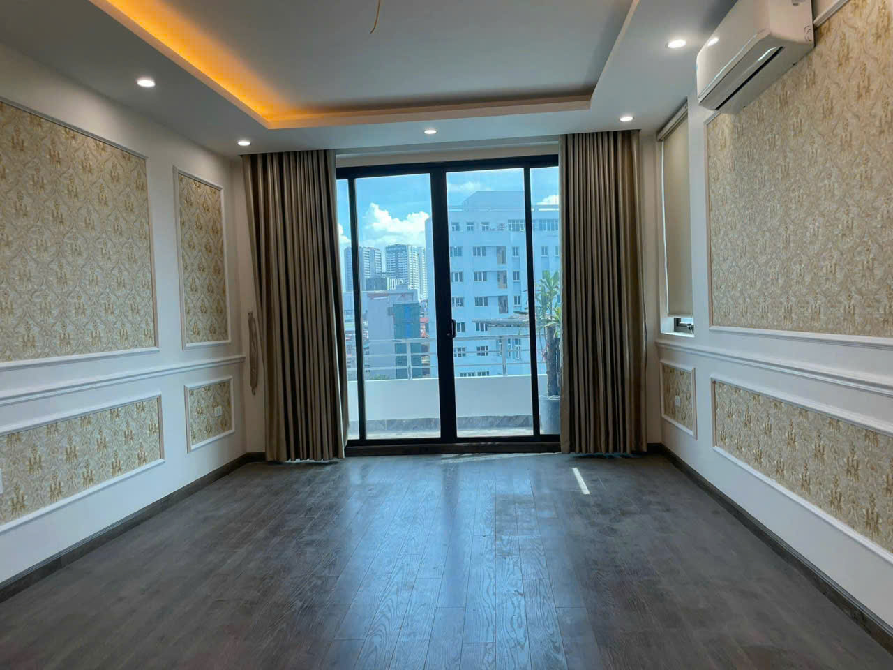 Bán nhà Phú Lương 36mx 5 tầng, xây mới thiết kế hiện đại, full nội thất giá 5.45 tỷ. - Ảnh 1