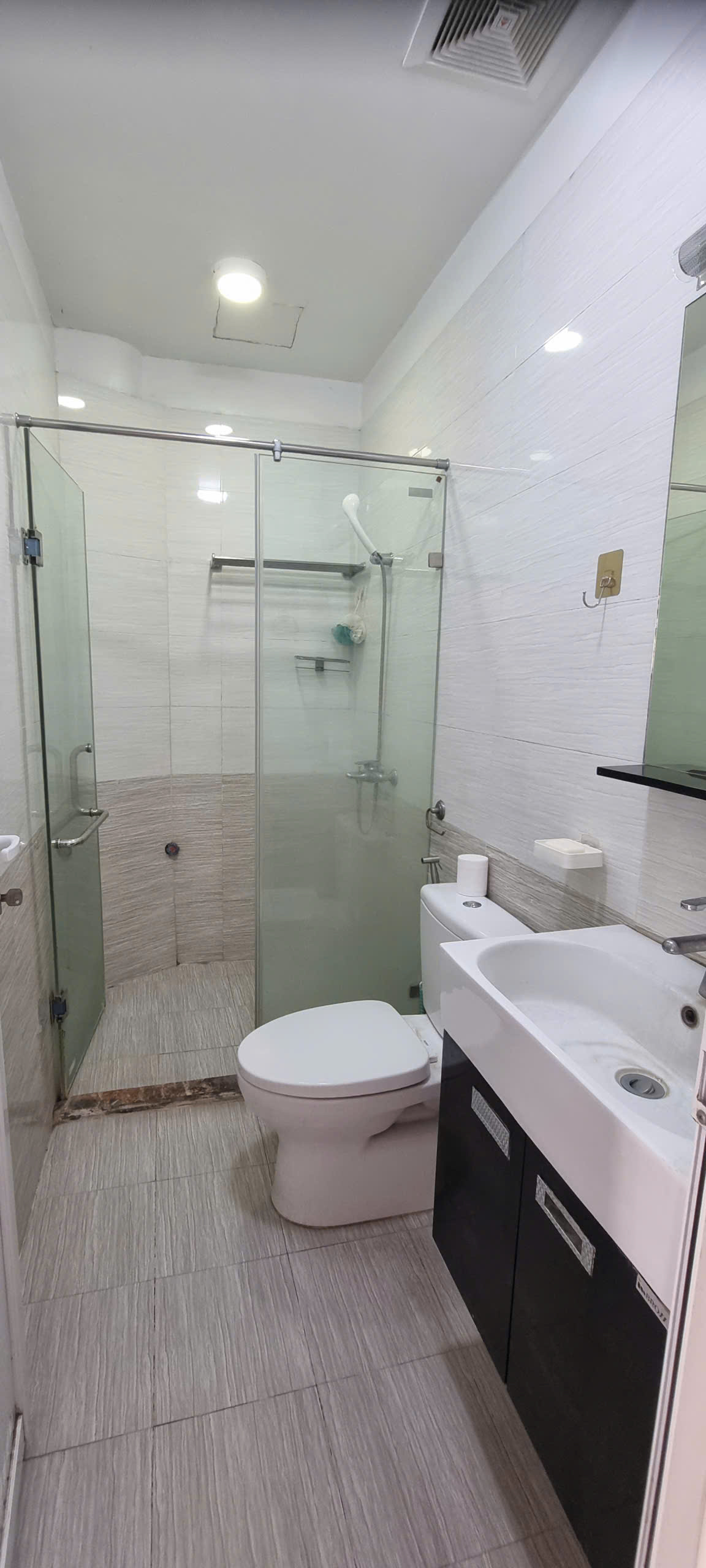 Cho thuê căn hộ 150m², tầng 2, biệt thự -ngõ 279 Đội Cấn,Ba Đình, căn hộ đẹp, FULL đồ - Ảnh 4
