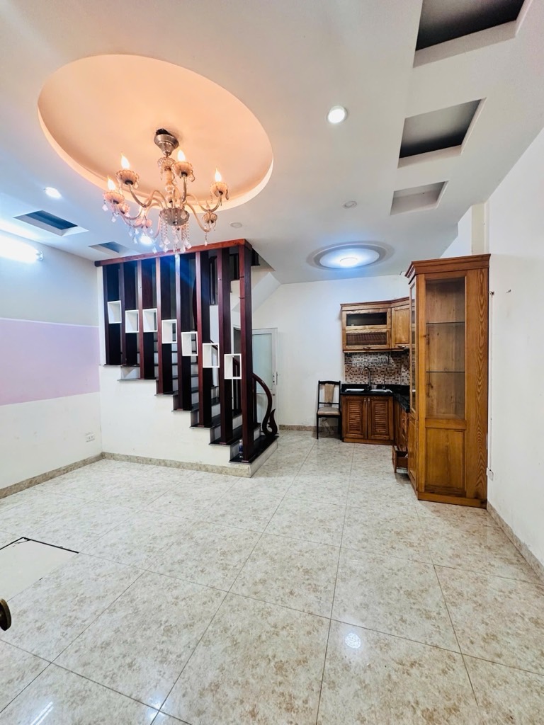 Bán nhà đẹp Dương Khuê - 10m ô tô - lô góc - ở ngay - Ảnh chính