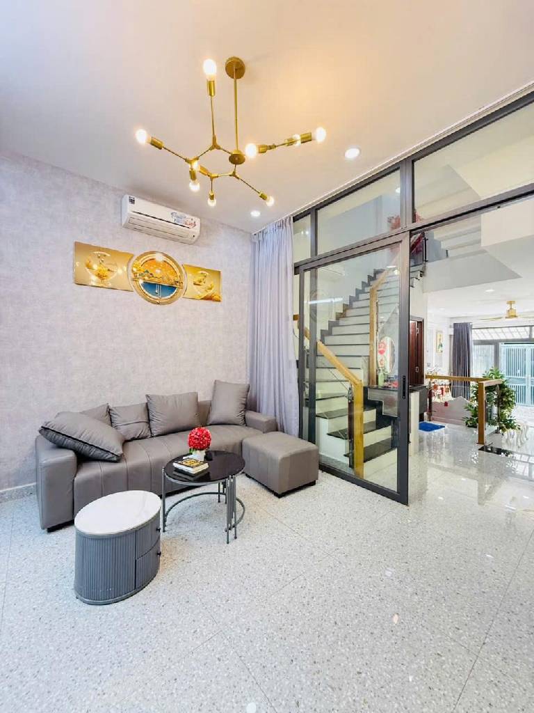 Nhà 4 Tầng Đẹp Lung Linh – Full Nội Thất – Gần Công Viên Làng Hoa 6.85T - Ảnh 2
