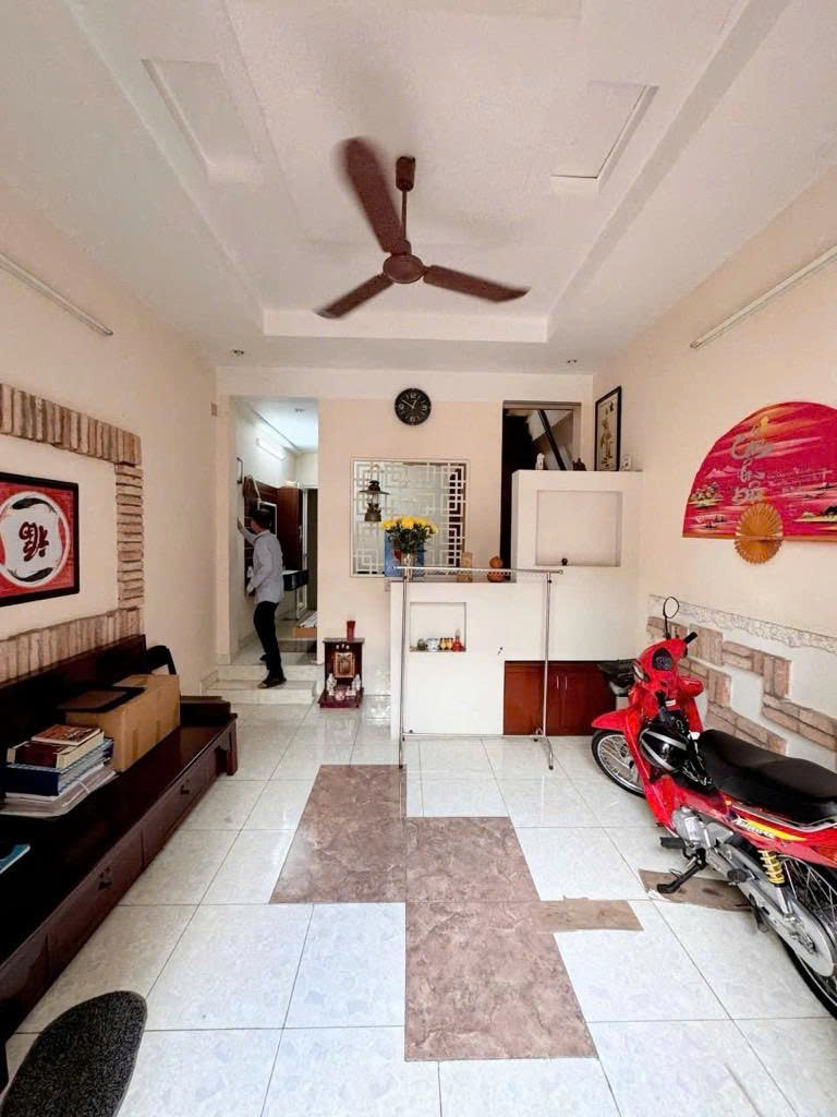 Bán nhà 2 tầng 72m2 - Gần Nguyễn Sơn, Đường số 5 - Chợ Bình Long - hơn 4 tỷ - Ảnh chính