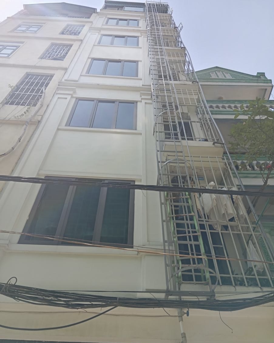 CCMN PHỐ AN HOÀ, MỘ LAO. 7 TẦNG THANG MÁY, 13P KHÉP KÍN, DTHU 60tr/tháng. - Ảnh 2