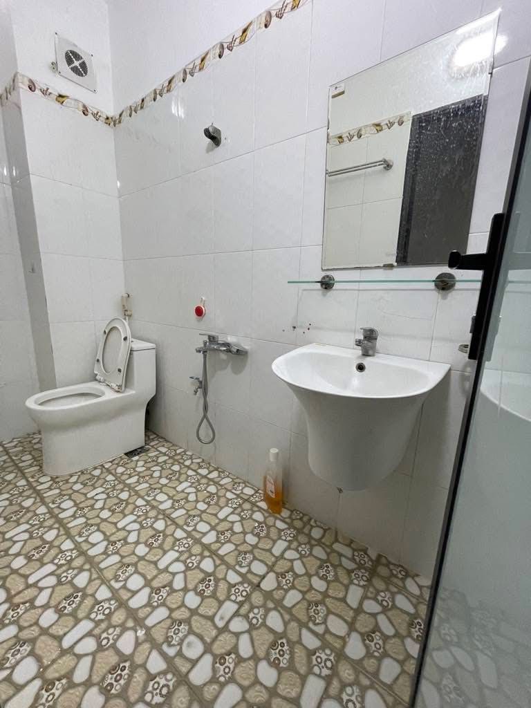 🔥 BÁN NHÀ PHÚ ĐÔ – 42M², 6 TẦNG NHÀ ĐẸP DÂN XÂY – NGÕ NÔNG, GẦN PHỐ, GIÁ CHỈ NHỈNH 7 TỶ 🔥 - Ảnh 2