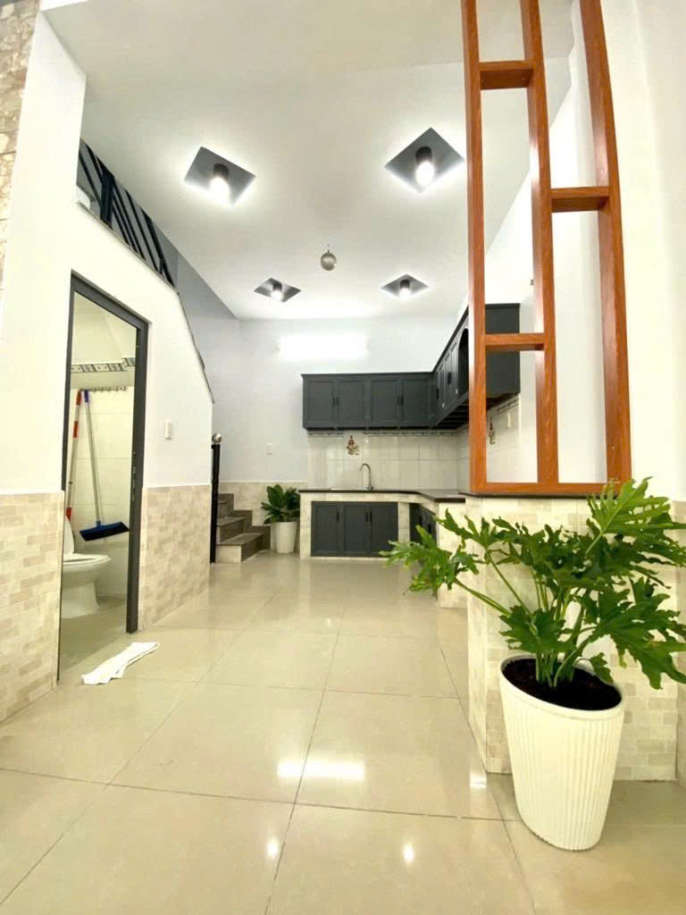 Bán nhà 2 tầng BTCT - 32m2 (4x8) - hẻm xe hơi 5m - đường số 16 - gần Aeon Mall - hơn 3 tỷ - Ảnh 2