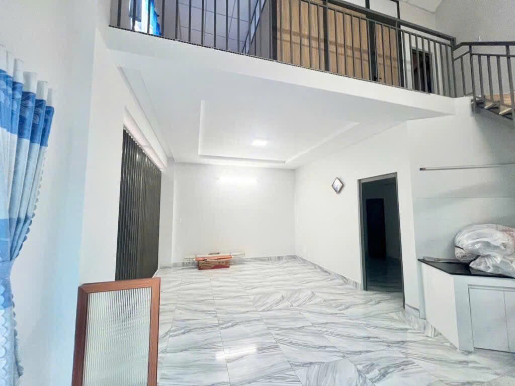 Bán nhà 2 tầng 51m2 - Hồ Văn Long, sát chung cư Lê Thành - đường nhựa 8m - giá hơn 3 tỷ - Ảnh chính
