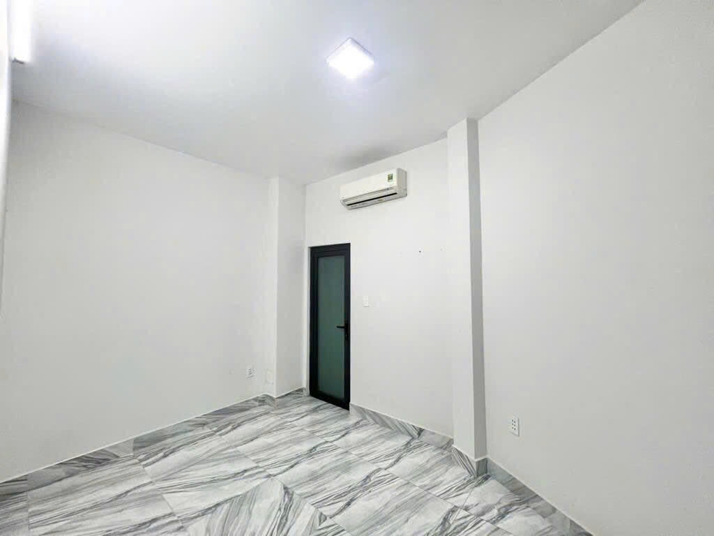 Bán nhà 2 tầng 51m2 - Hồ Văn Long, sát chung cư Lê Thành - đường nhựa 8m - giá hơn 3 tỷ - Ảnh 3