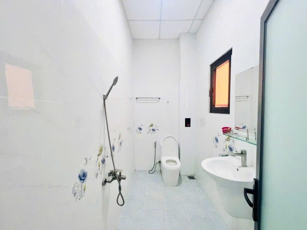 Bán nhà 2 tầng 51m2 - Hồ Văn Long, sát chung cư Lê Thành - đường nhựa 8m - giá hơn 3 tỷ - Ảnh 4
