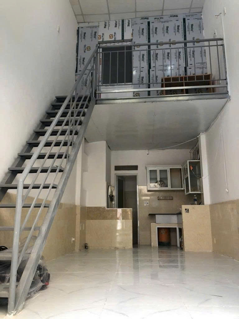 Bán nhà 2 tầng 23m2 - ngay Bà Hom, Q6 - vài bước ra hẻm xe hơi - chỉ hơn 1 tỷ - Ảnh 2