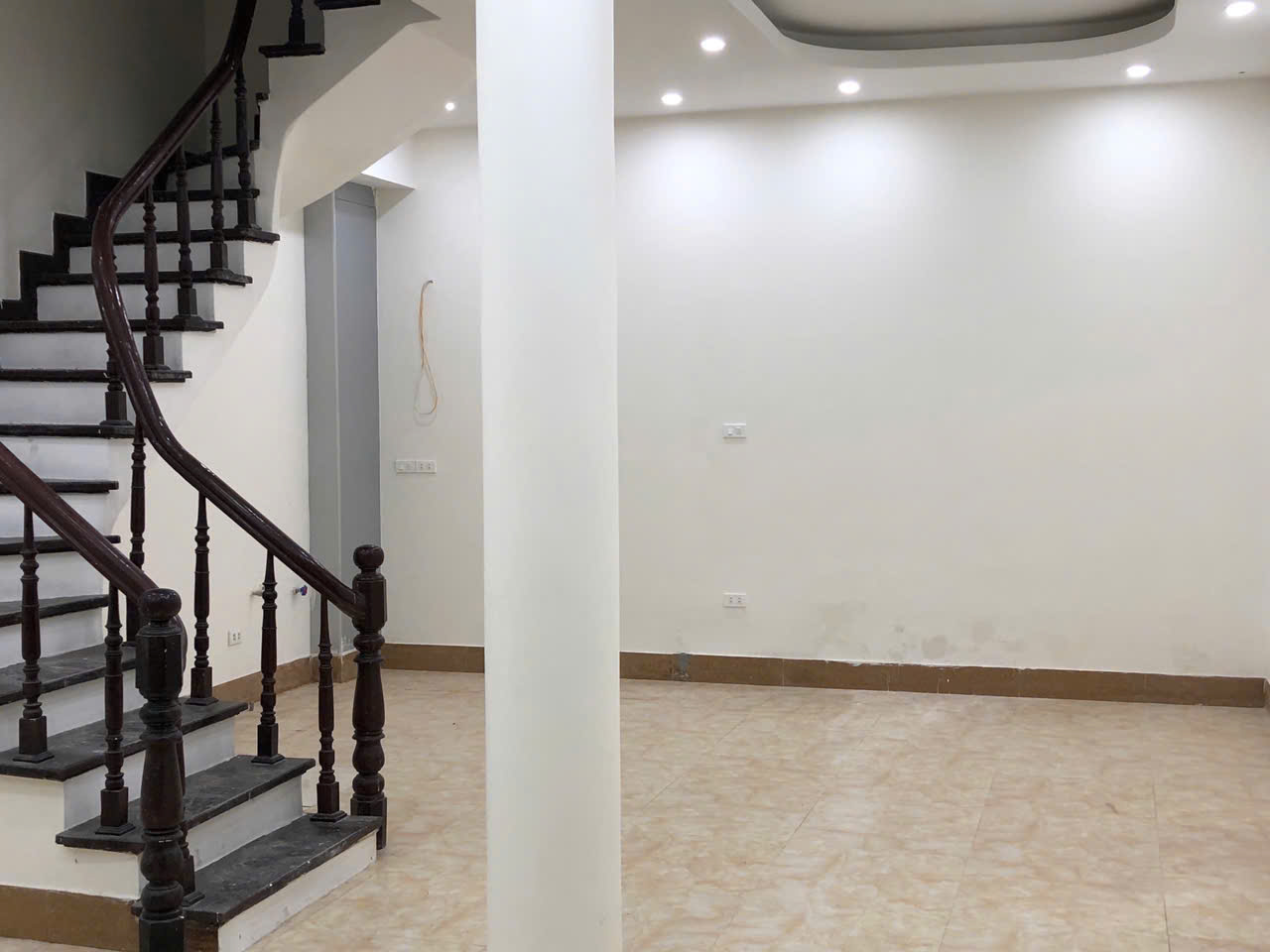 Chính chủ cho thuê nhà riêng tại ngõ 178 Quan Nhân, Nhân Chính, Quận Thanh Xuân, Hà Nội - Ảnh 1