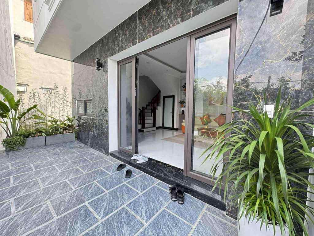 PHÚC LỢI - 5 TẦNG - 52M2 - NHỈNH 5 TỶ - Ảnh chính
