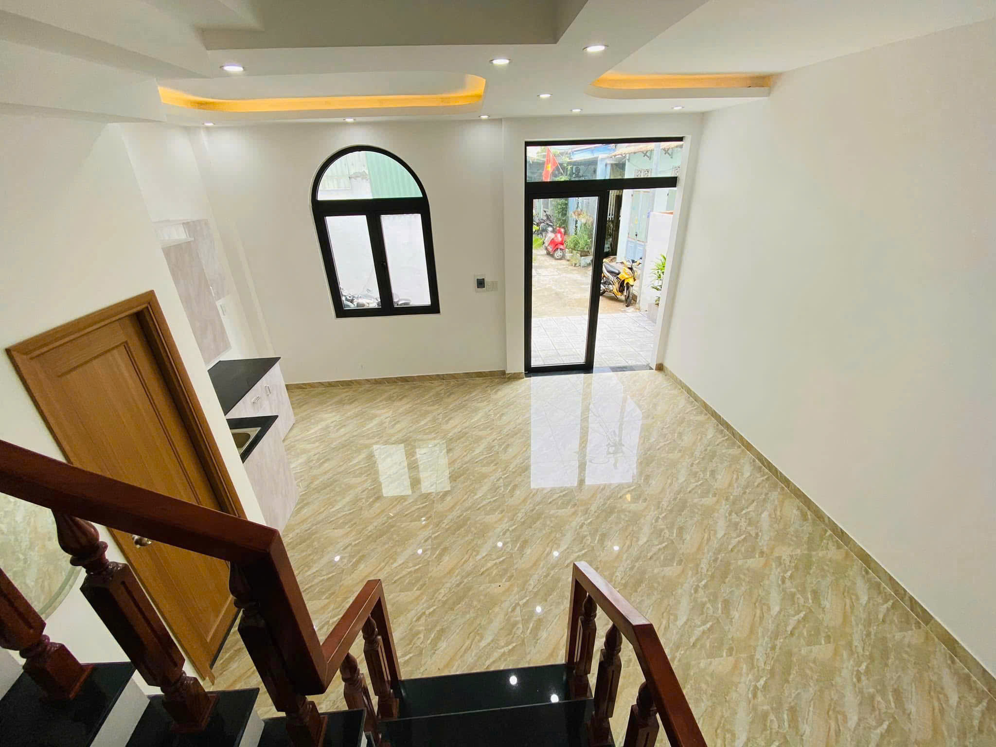 BÁN NHÀ 2 TẦNG + 4 PHÒNG TRỌ – KIỆT 142 ÂU CƠ -QUẬN LIÊN CHIỂU .THÀNH PHỐ ĐÀ NẴNG - Ảnh 2