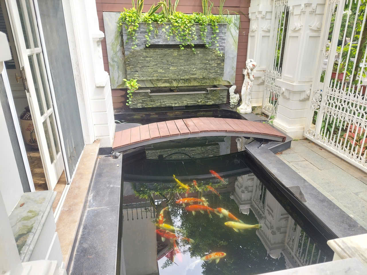 SIÊU BIỆT THỰ NGHỈ DƯỠNG – ĐẲNG CẤP THƯỢNG LƯU – VIEW VƯỜN HOA CÔNG VIÊN – SÂN VƯỜN BAO QUANH – - Ảnh 2