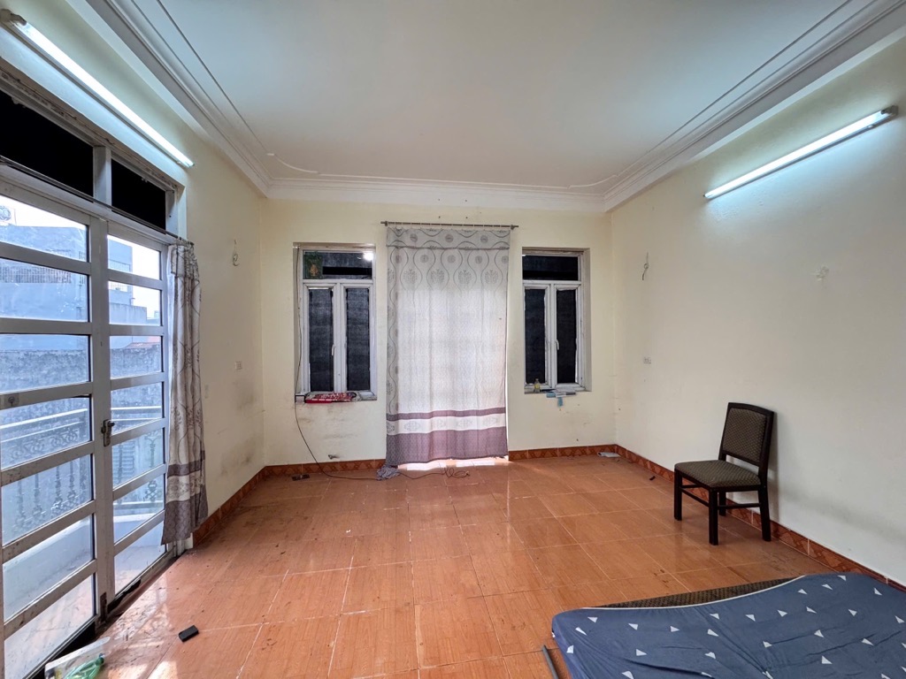 Nhà lô góc Quang Tiến 80m² x 5 tầng, full nội thất, ô tô đỗ cửa – giá 10,5 tỷ - Ảnh chính