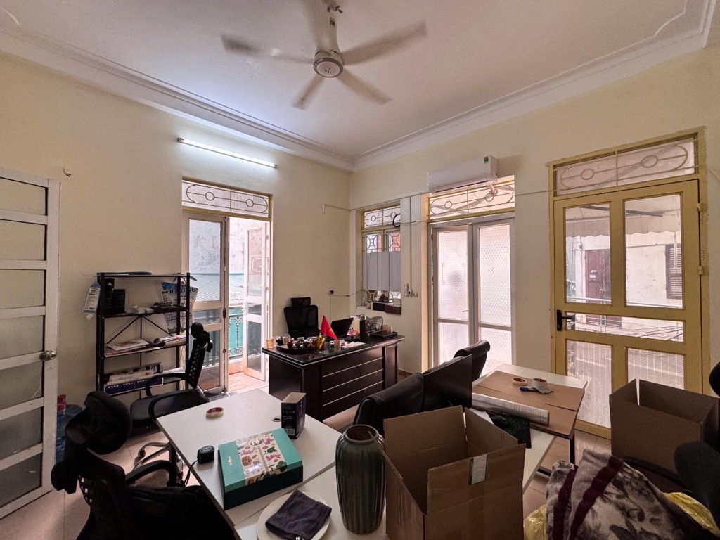 Nhà lô góc Quang Tiến 80m² x 5 tầng, full nội thất, ô tô đỗ cửa – giá 10,5 tỷ - Ảnh 2