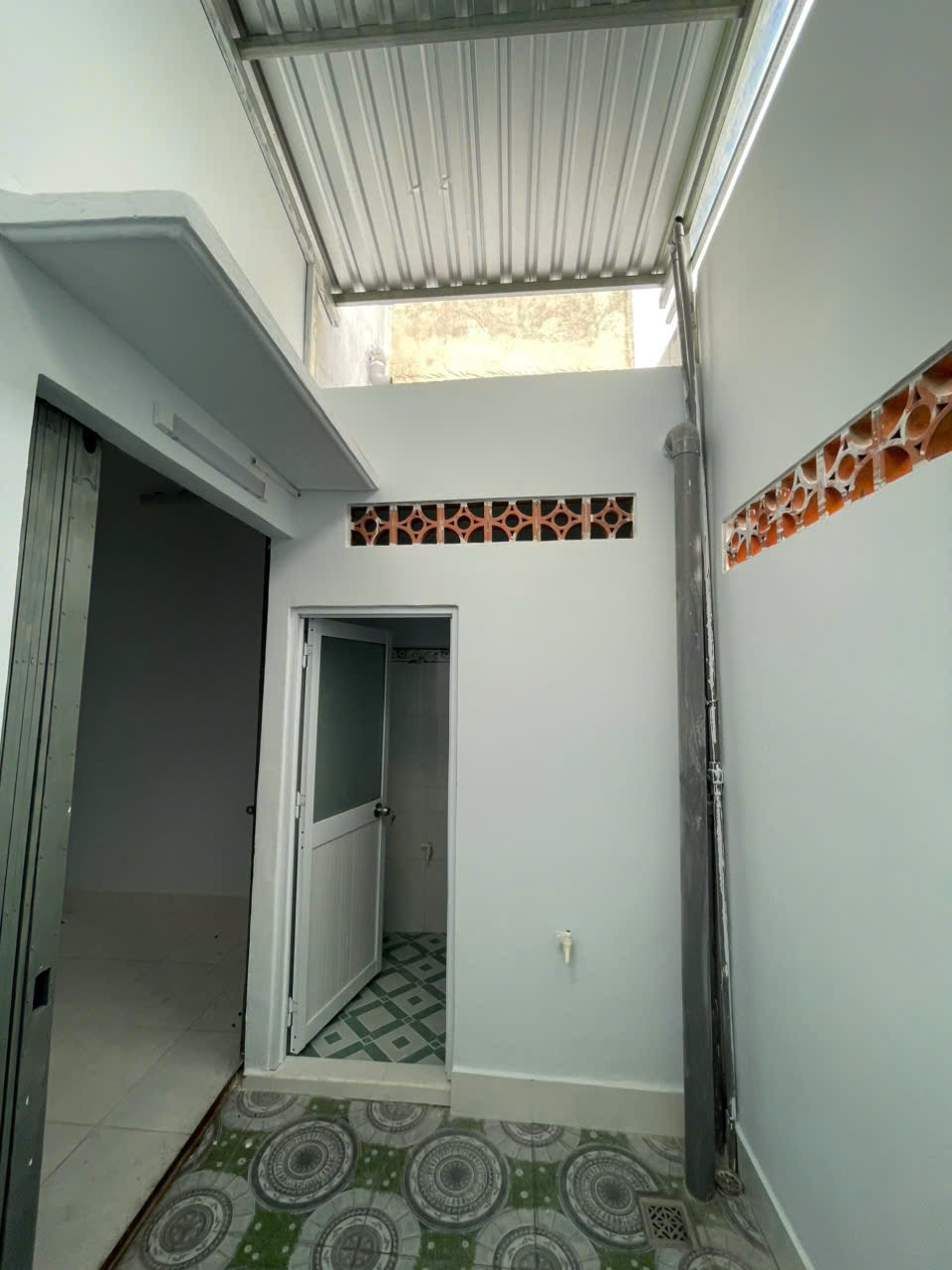 CHO THUÊ NHÀ NGUYÊN CĂN TẠI BÌNH CHÁNH - Ảnh 4