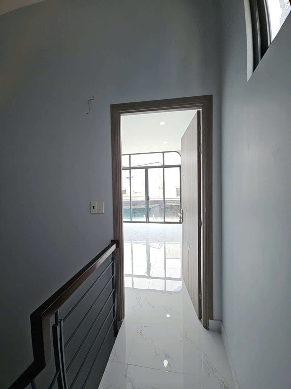 Sát mặt tiền Hoàng Diệu Trung Tâm Q4 <br>có 6 tỷ - Ảnh 2