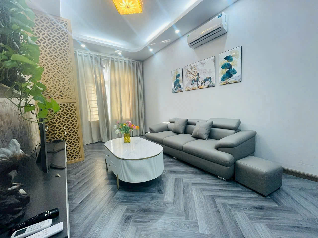 HÀNG HOT TÒA CHUNG CƯ CT12 VĂN PHÚ- HÀ ĐÔNG– BAN CÔNG CỰC KÌ THOÁNG MÁT _ 66M2-4,6 TỶ. - Ảnh 1