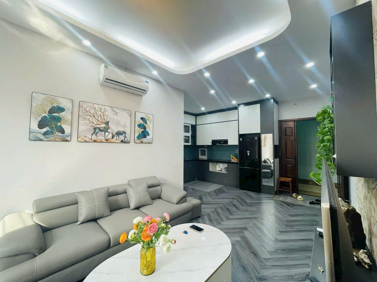 HÀNG HOT TÒA CHUNG CƯ CT12 VĂN PHÚ- HÀ ĐÔNG– BAN CÔNG CỰC KÌ THOÁNG MÁT _ 66M2-4,6 TỶ. - Ảnh 2