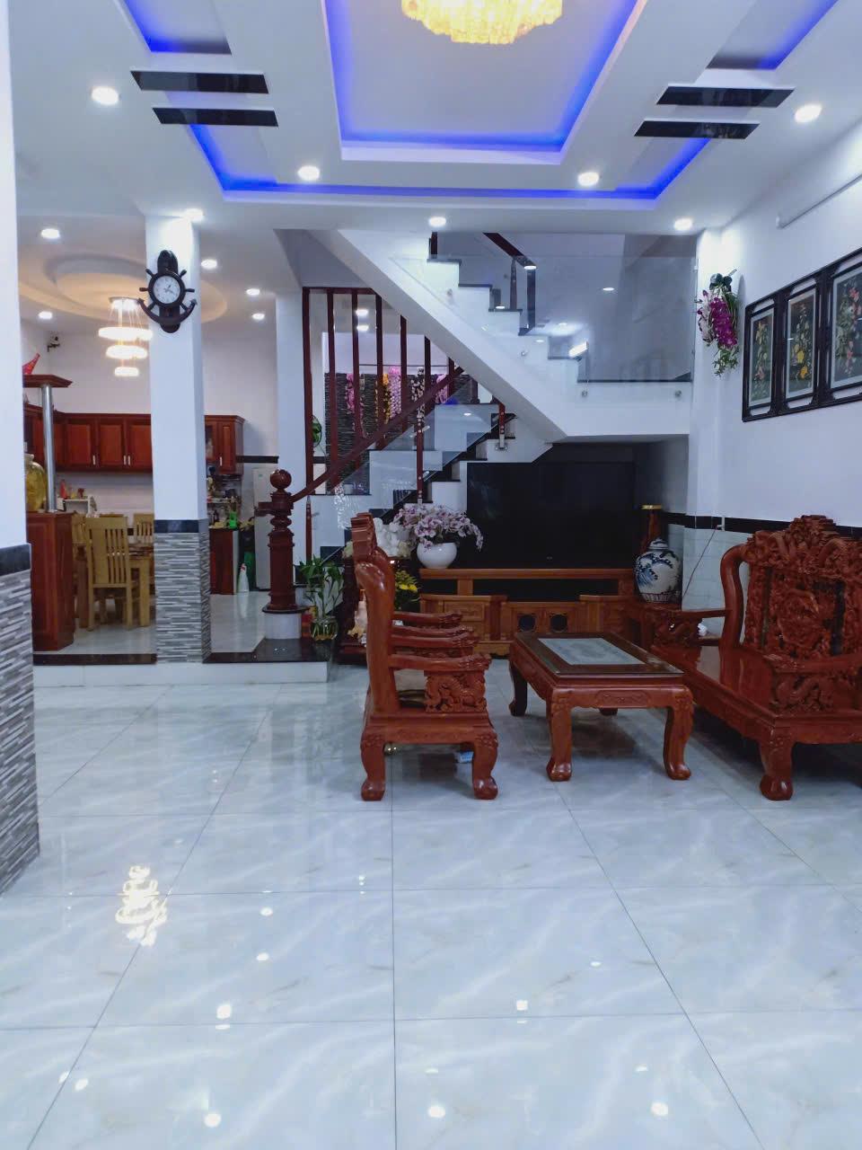 BÁN NHÀ SIÊU ĐẸP HẺM 118, PHAN HUY ÍCH, P15, TÂN BÌNH- GIÁ 12.6 TỶ - Ảnh chính