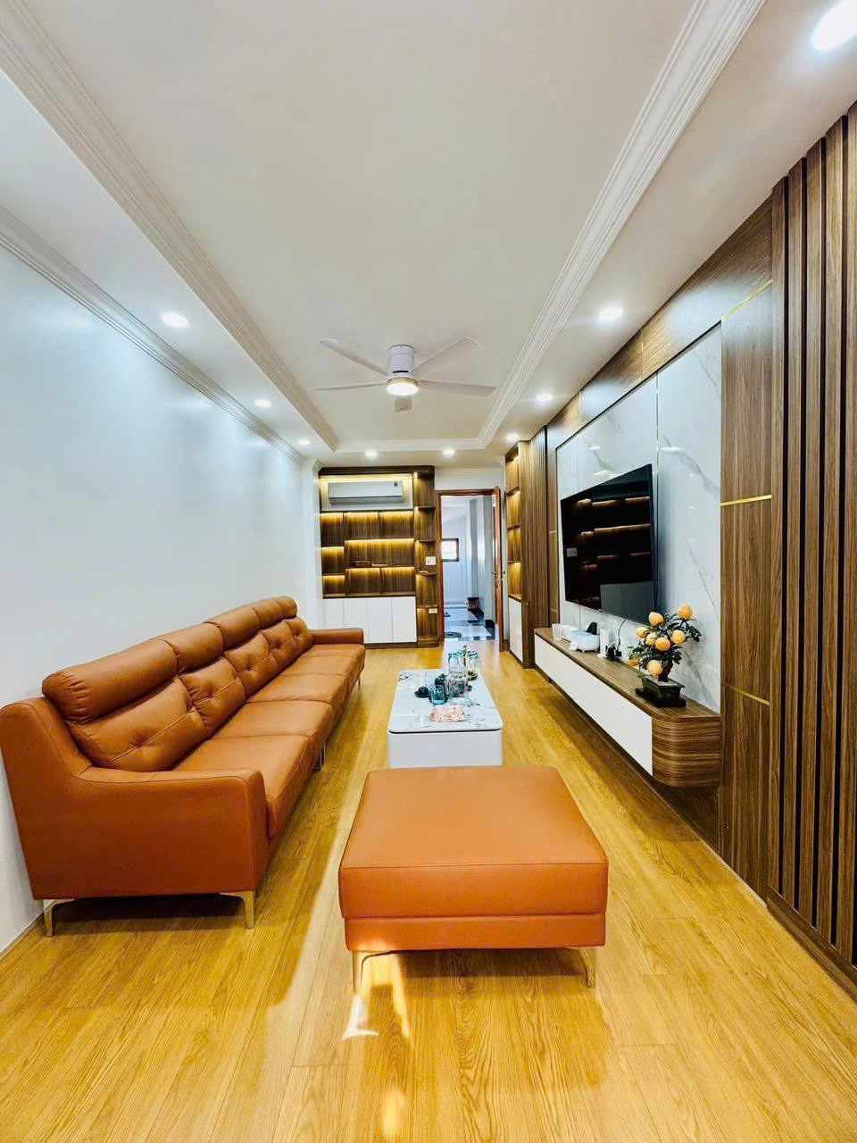 NHÀ MẶT ĐƯỜNG - 39M2*5 TẦNG - THANG MÁY - Ô TÔ TRÁNH - TAM HIỆP -THANH TRÌ - Ảnh 2