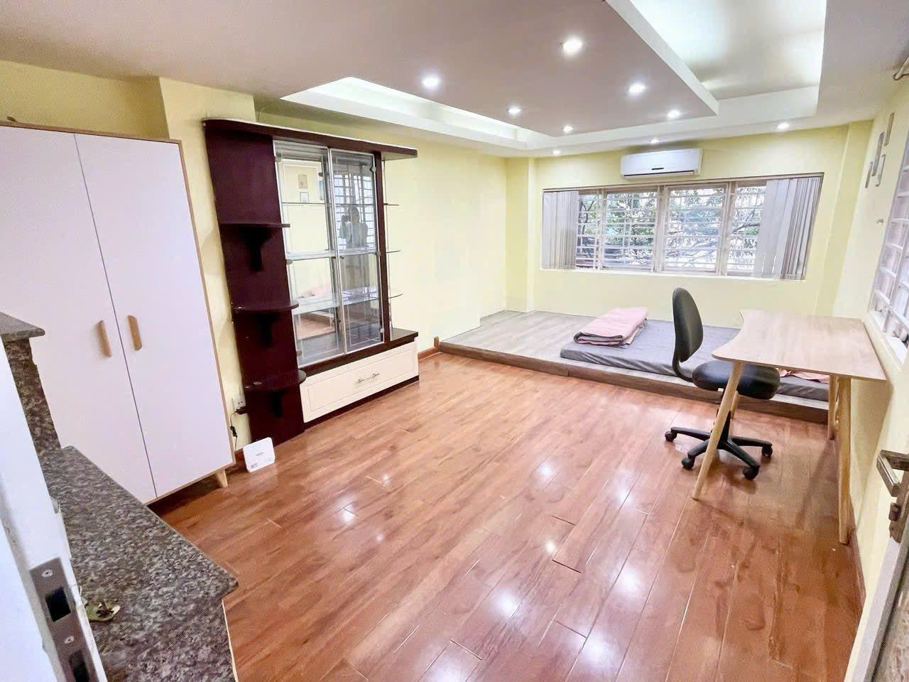 Bán nhà Lô góc hẻm 6m Huỳnh Văn Bánh - Lê Văn sỹ,  4,5x14,5m, 5 tầng - 7PN,  9,1 tỷ. - Ảnh 3