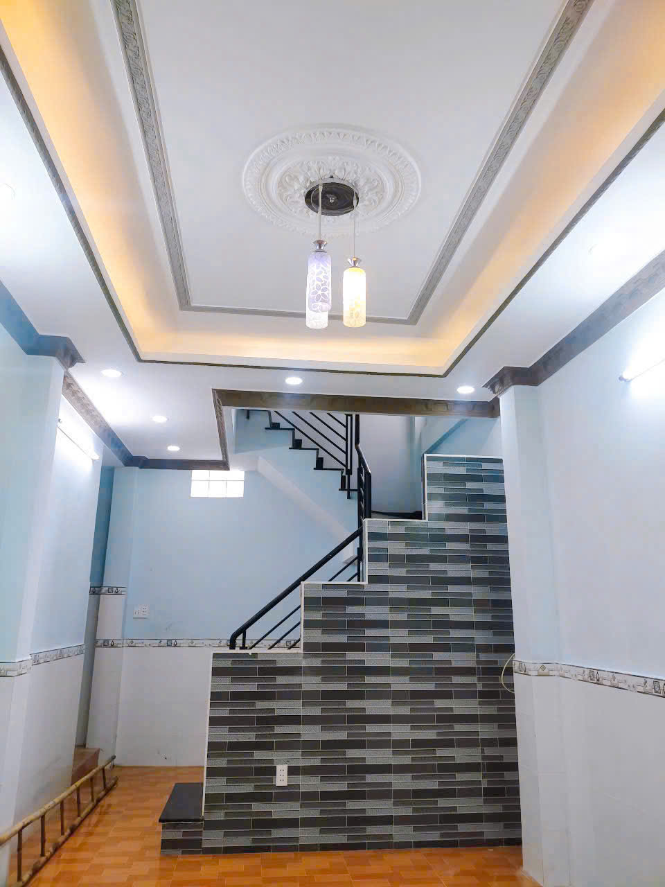 Nhà đẹp Ngang 3.6 x 10 đúc 3 tấm Q4 - Ảnh 2
