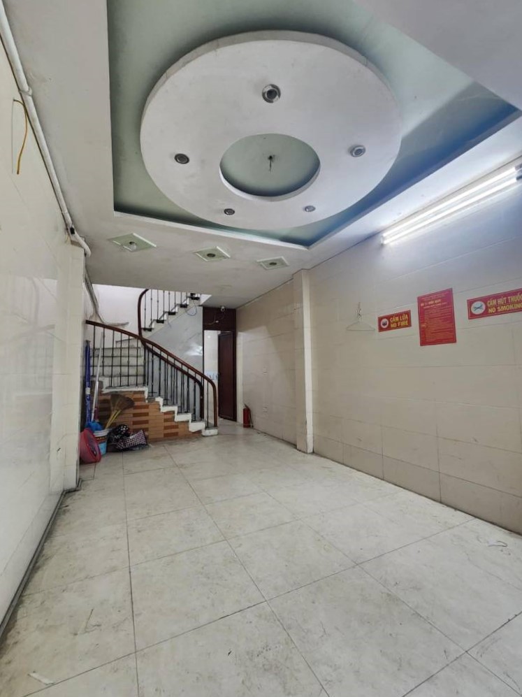 Bán nhà Quan Nhân, Thanh Xuân, ngõ ô tô, trước nhà ba gác tránh, 40m2, 8.7tỷ(CTL) - Ảnh 1