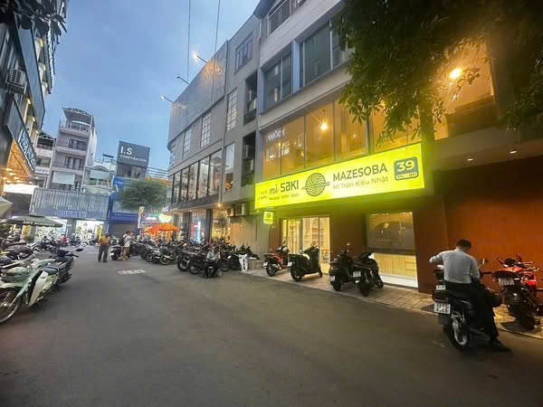 CHO THUÊ TẦNG 2 – HẺM LỚN NHƯ MẶT TIỀN – KHU SƯ VẠN HẠNH, Q10 - Ảnh 4