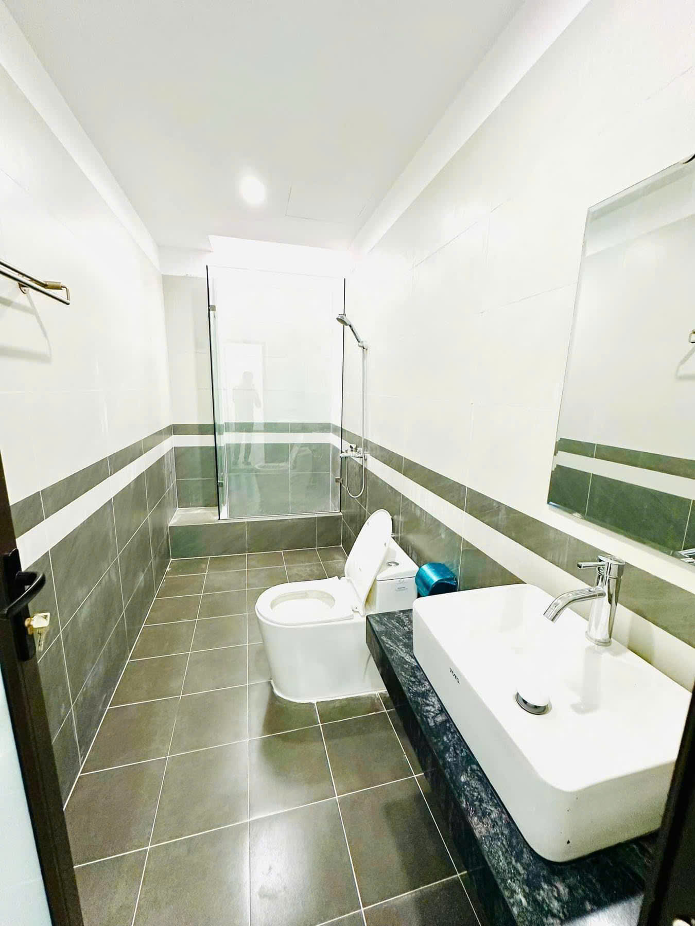 Bán nhà phố Lạc Long Quân 35m2 4tầng 5.68 tỷ Tây Hồ - Ảnh 2